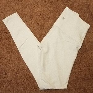 Lululemon wunder under leggings size 6